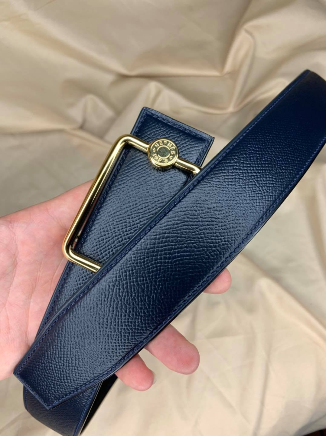 Hand-stitched Full-grain Cowhide Belt 1