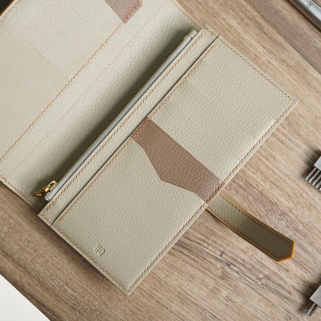 Mustard x Beige Long wallet