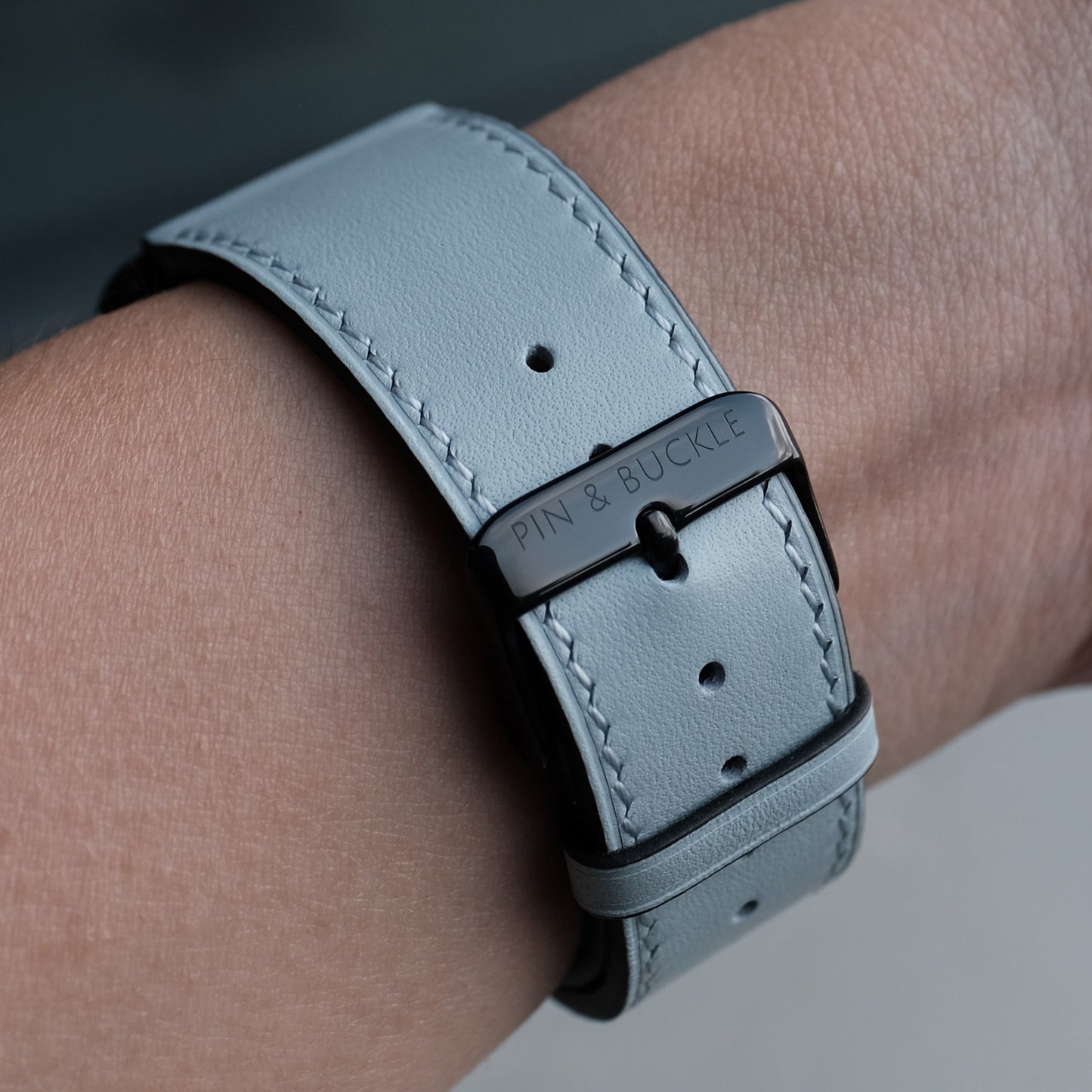 Élégant Bracelet en Cuir de Luxe pour Apple Watch - Bleu Pois