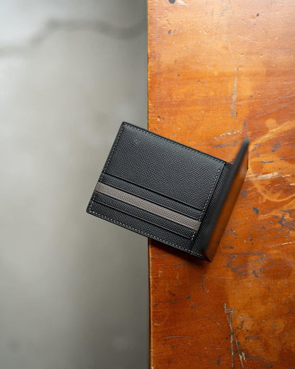 Bifold Wallet – Glossy Leather Exterior