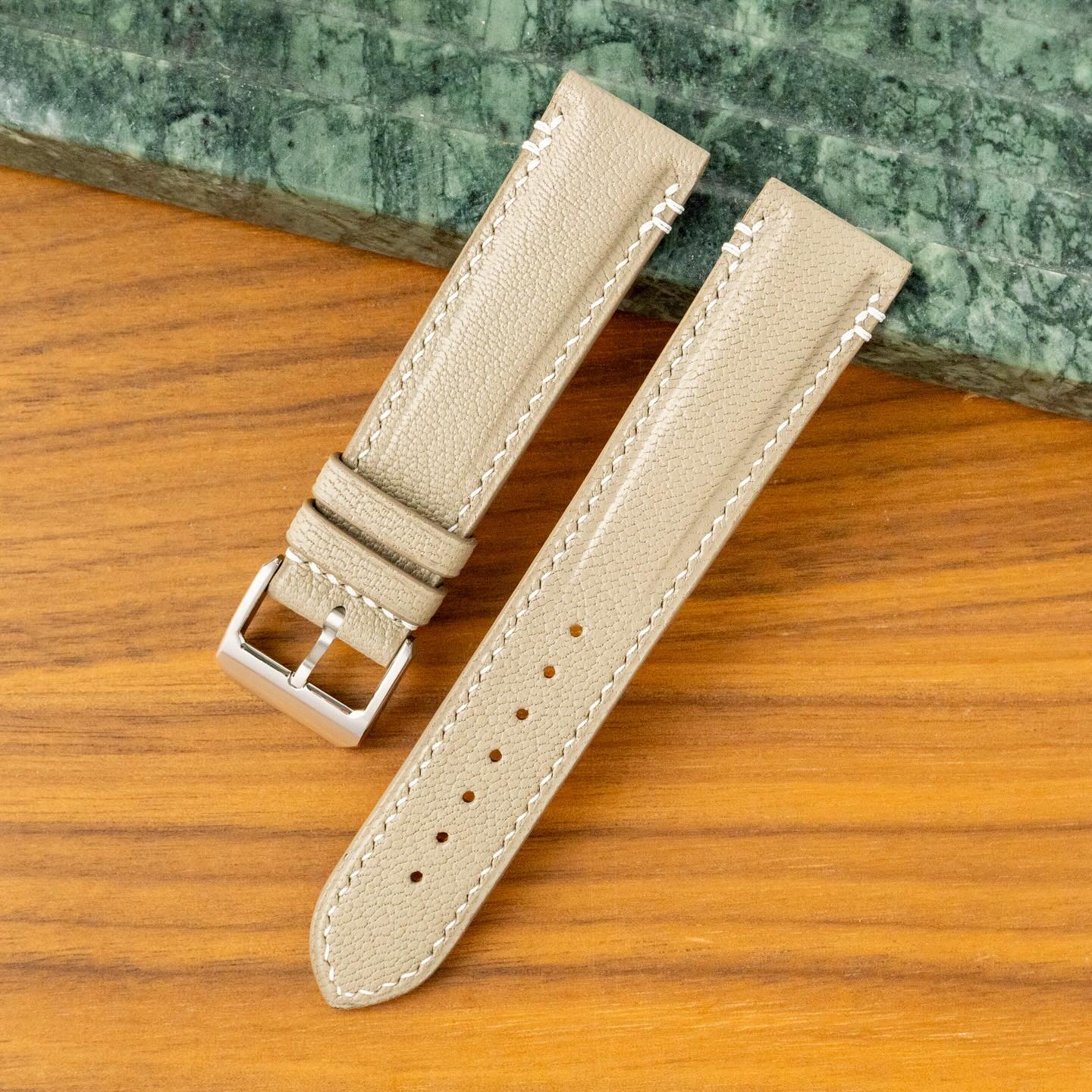 The Contour Classic Strap