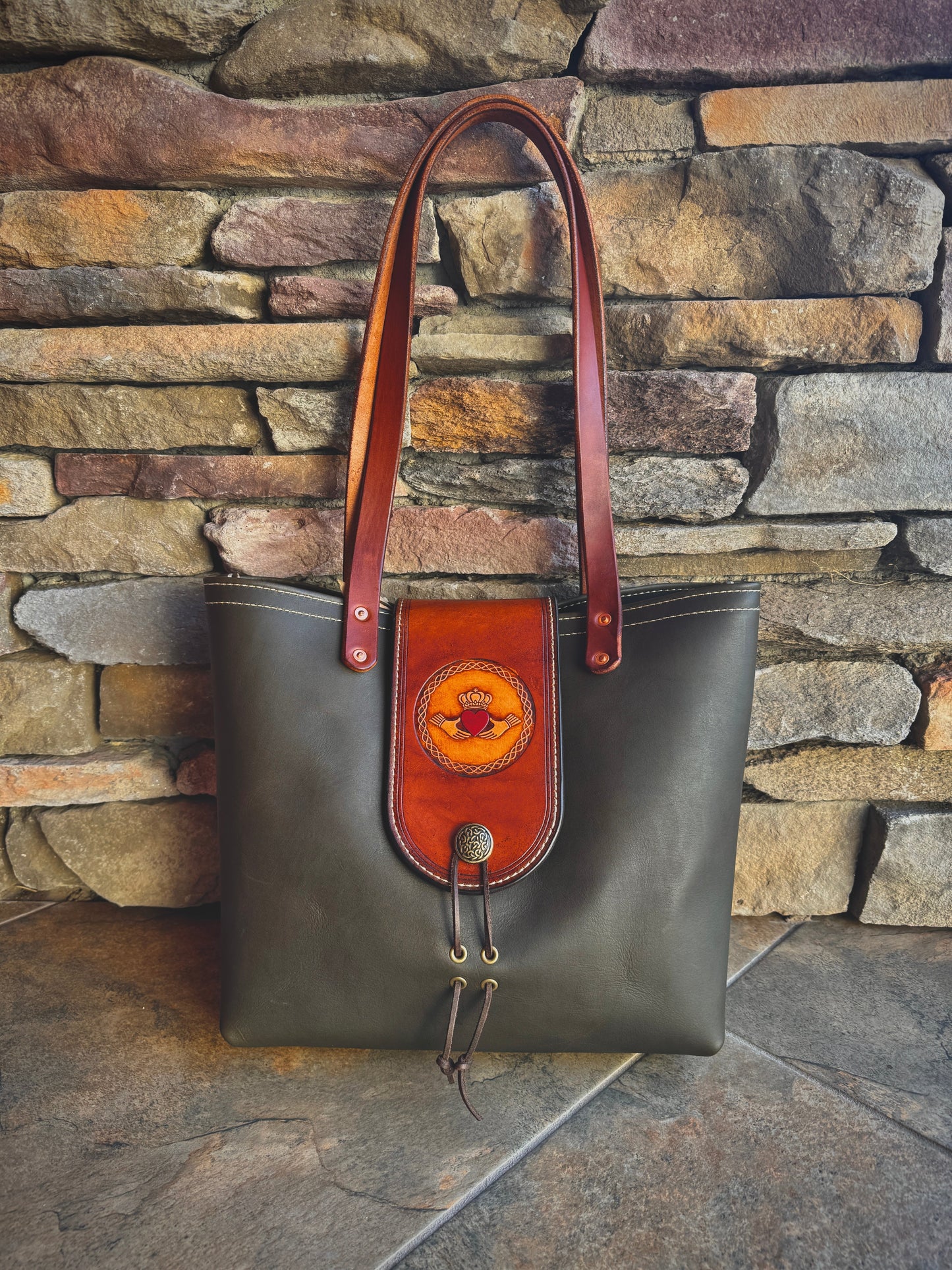 THE ALEX TOTE - CLADDAGH