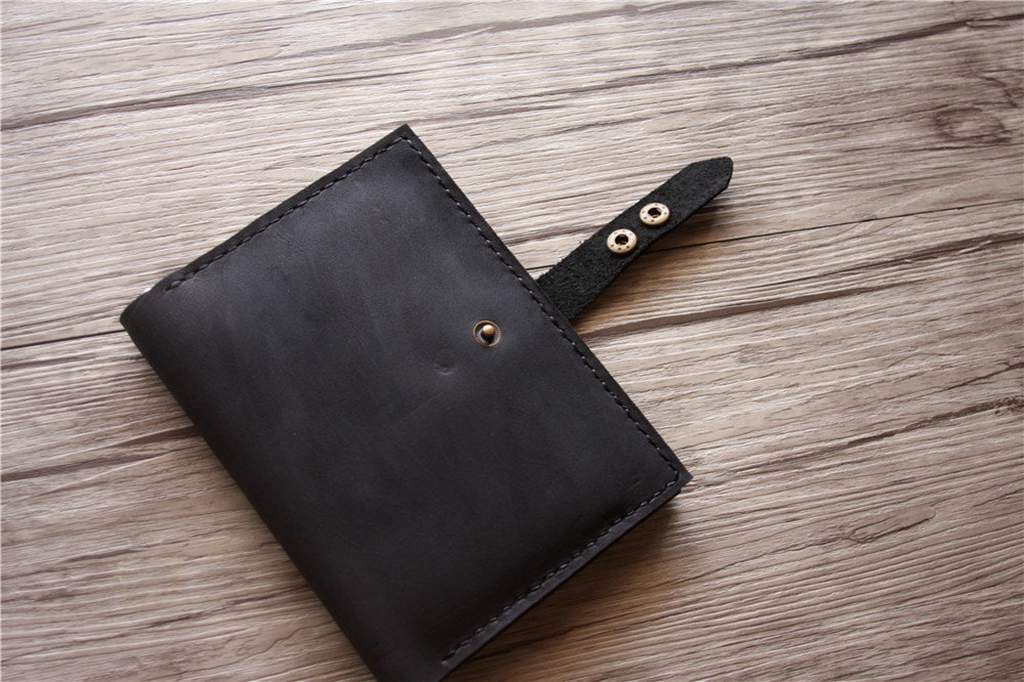 Personalized Leather Mens Passport Holder Case