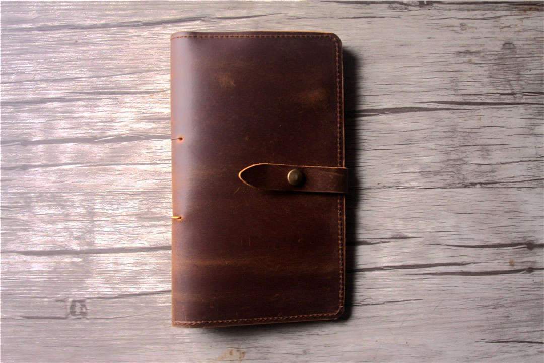 Engraved Refillable Leather Travelers Notebook