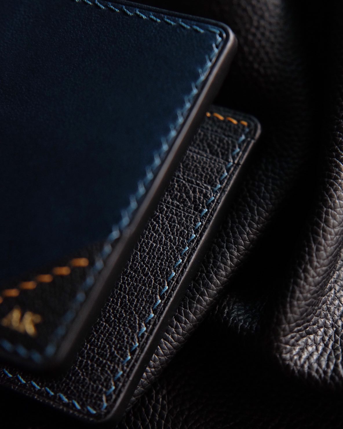 Contrast Edge Classic Wallet