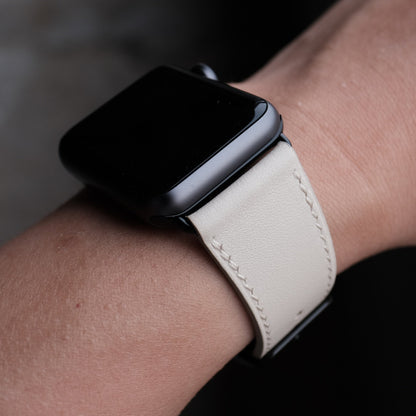 Élégant bracelet en cuir de luxe pour Apple Watch - Sabbia