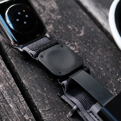 Charge Weave elegante Apple Watch Armband für stilvollen Komfort