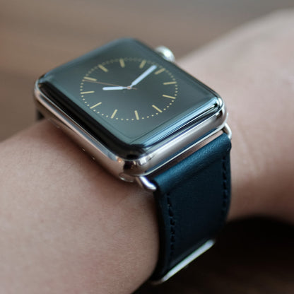 Band für Apple Watch aus edlem Leder – Cobalt Blau, stilvoll und bequem