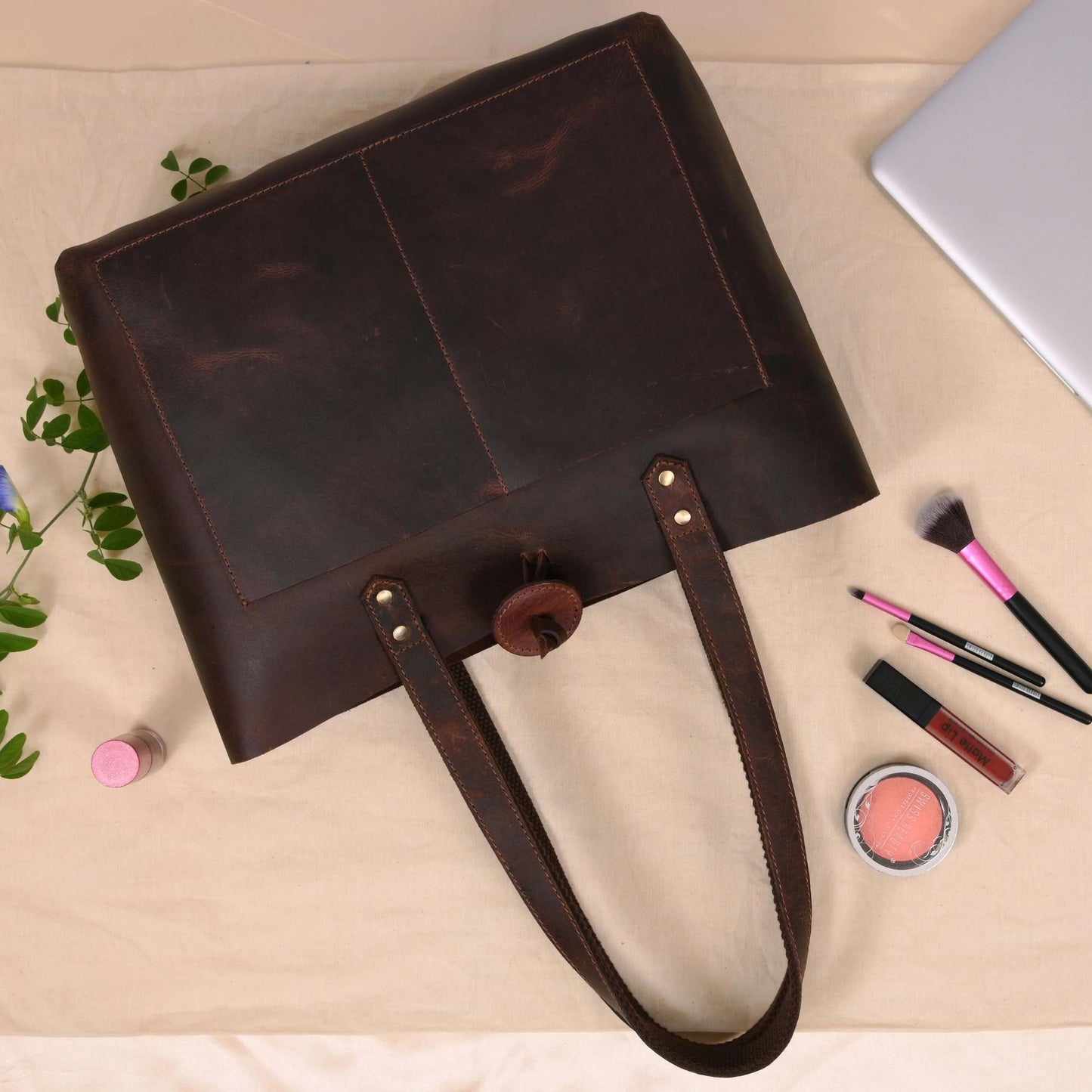 Tolredo - Brown Leather Tote Bag with Leather Closure