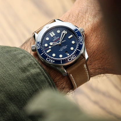 Genuine Horween Chromexcel® Hand-Stitched Watch Strap - Light Brown