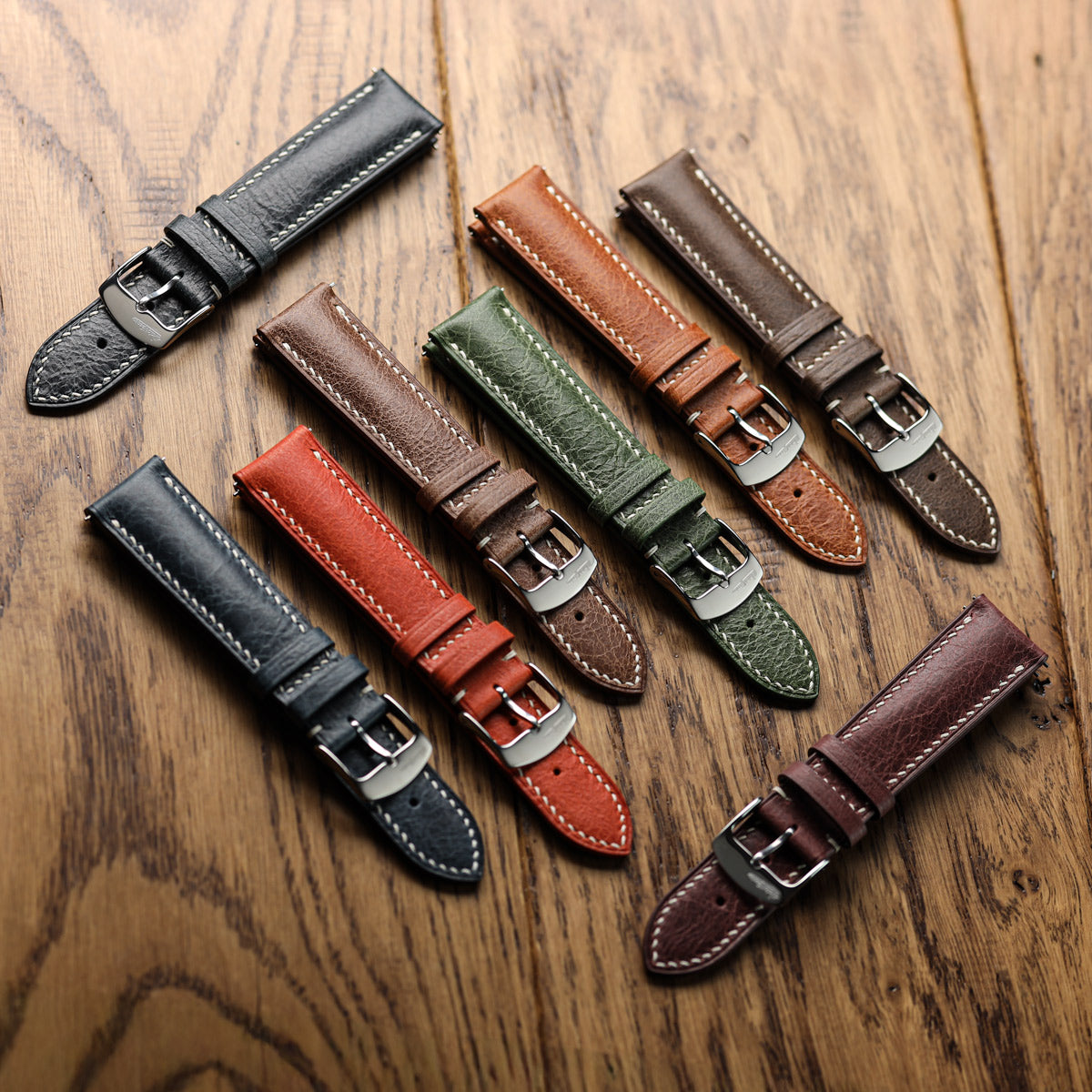 Zeigen Sie Ihren Stil mit dem Lerano Toskana gefütterten Lederarmband in Blau