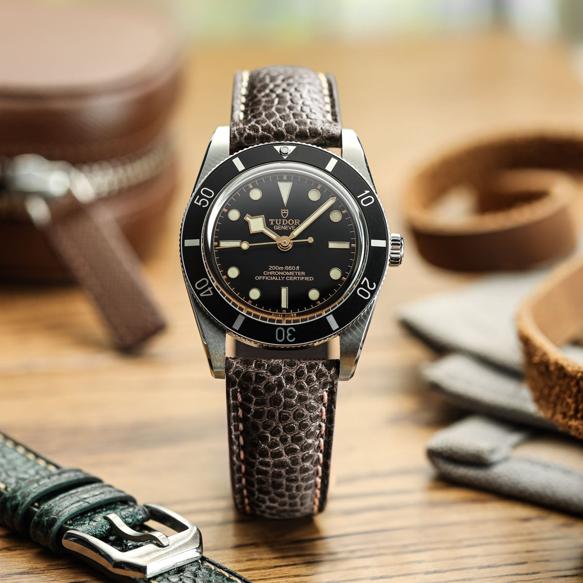 Bracelet de Montre En Cuir Padding Adassa - Marron Caviar Coffee Élégant