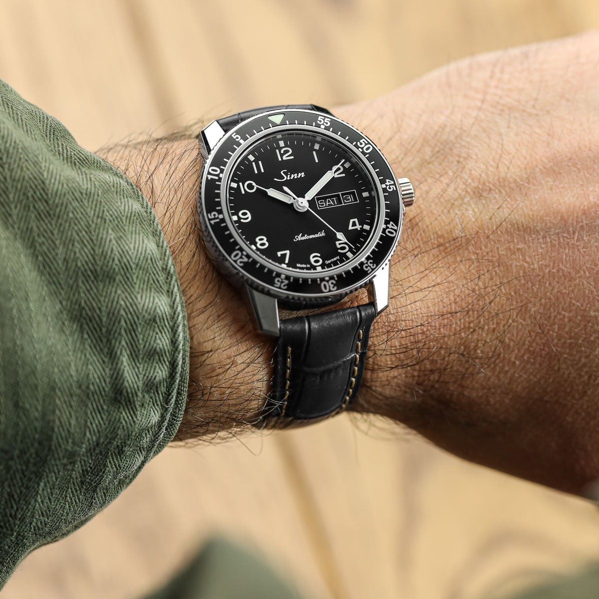 Bracelet pour montre en cuir véritable avec motif alligator Carolina - Noir Intense