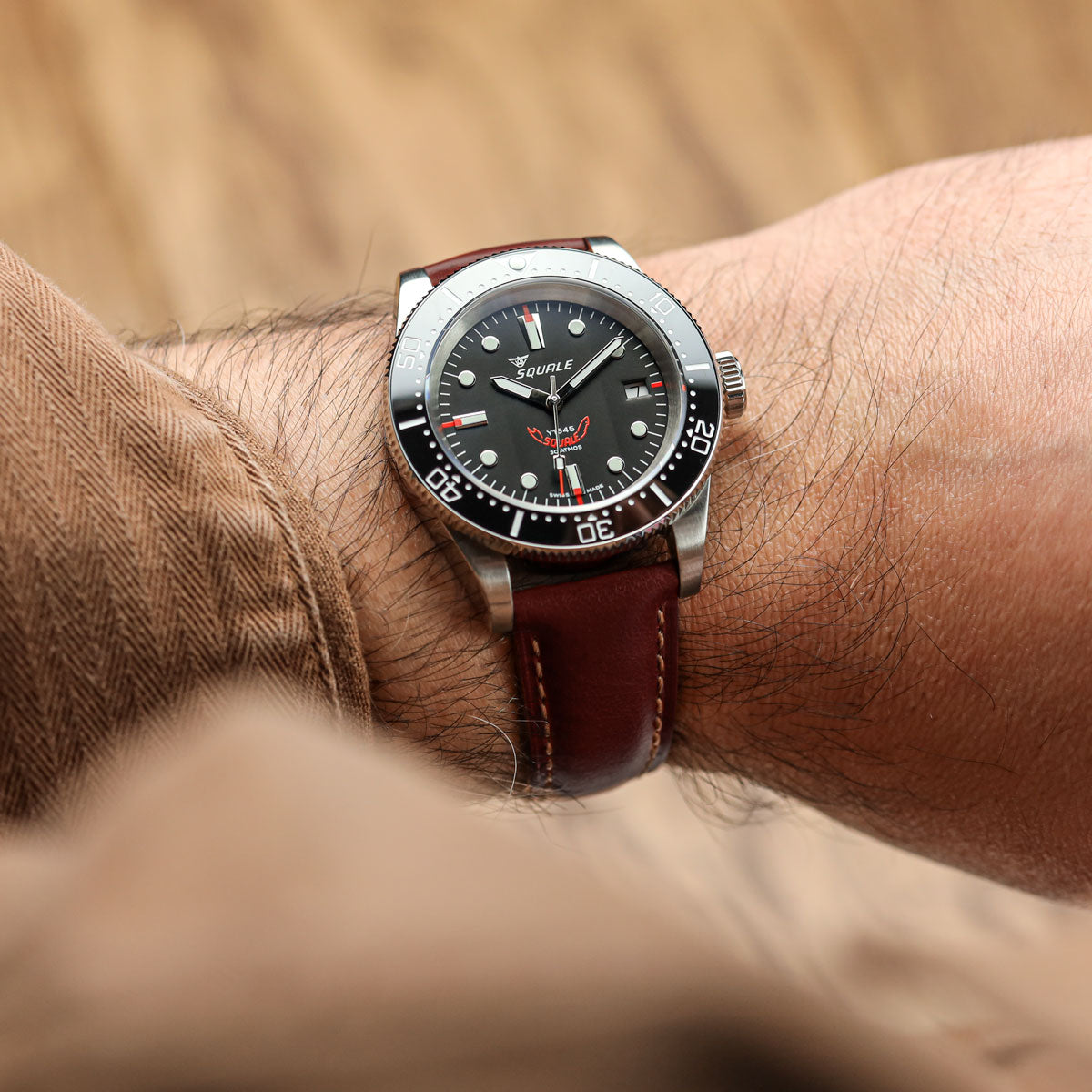 Tenby Elegance: Padded Genuine Leather Watch Strap in Timeless Black