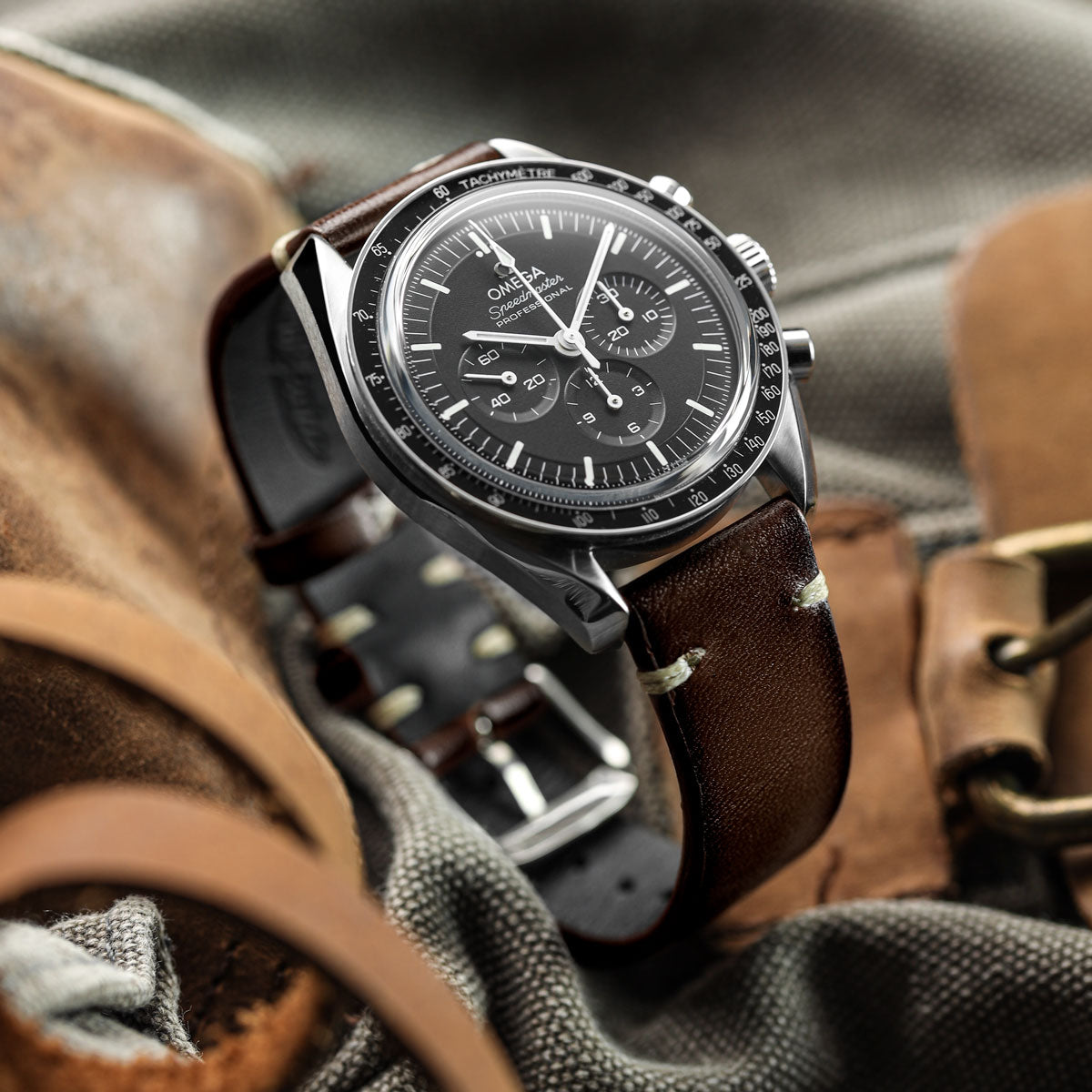 WatchGecko Oakley V-Stitch Hand-Painted Watch Strap - Forest Green