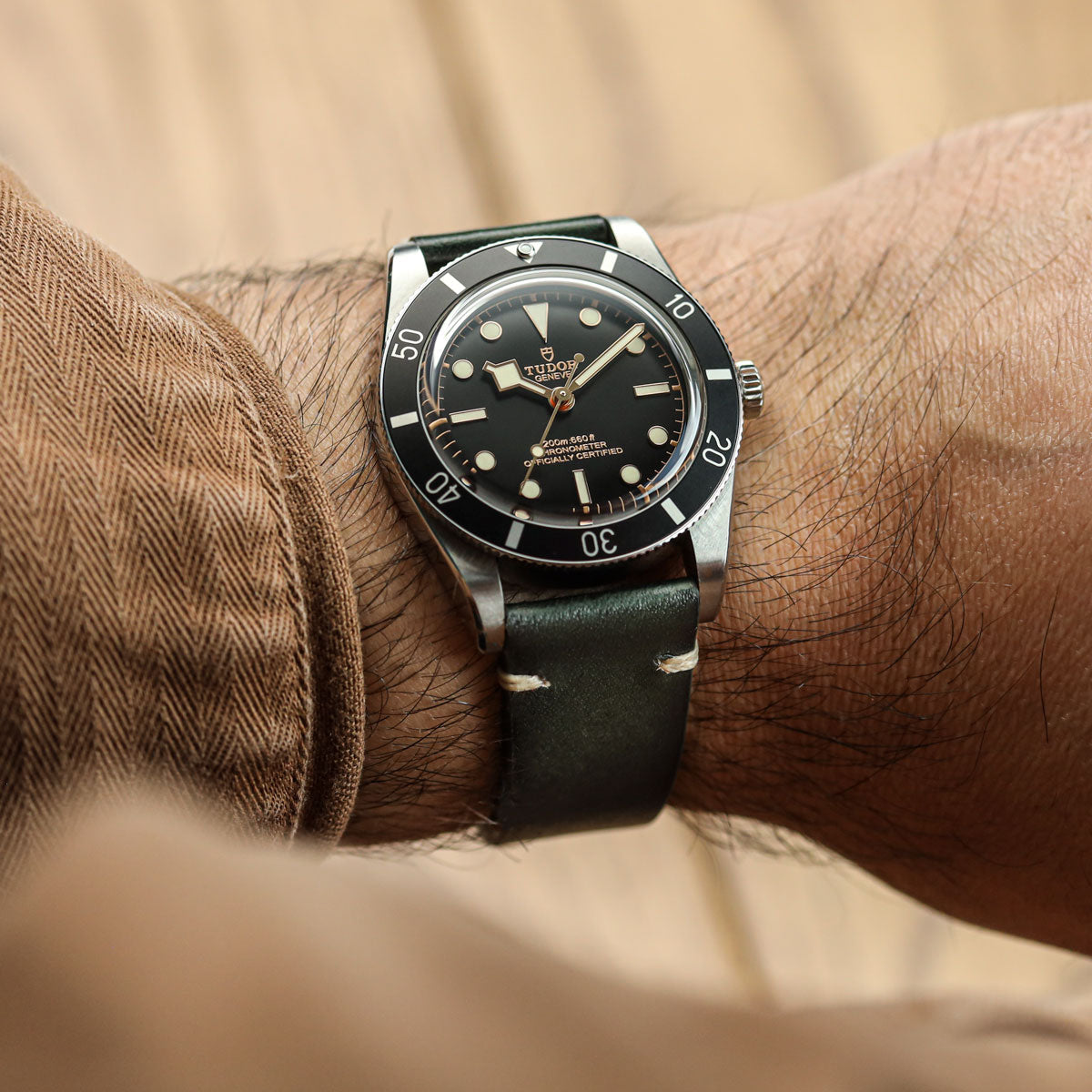 WatchGecko Oakley V-Stitch Hand-Painted Watch Strap - Medium Brown