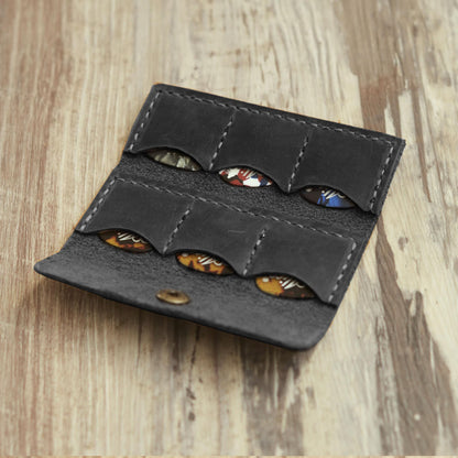 Étui personnalisé pour médiators de guitare, pochette porte-médiators en cuir vieilli, rangement pour 6 médiators – Cadeau parfait pour musiciens de guitare et ukulélés