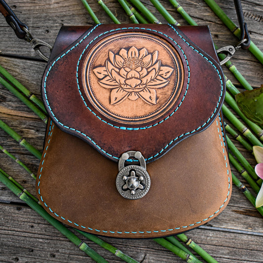 THE BRIGID - Crossbody Bag w/Lily