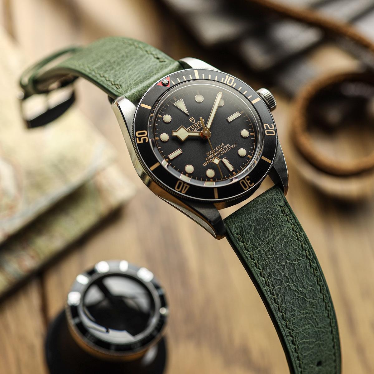 Ravello Langunt Tuscan Leather Watch Strap - Elegant Green Design