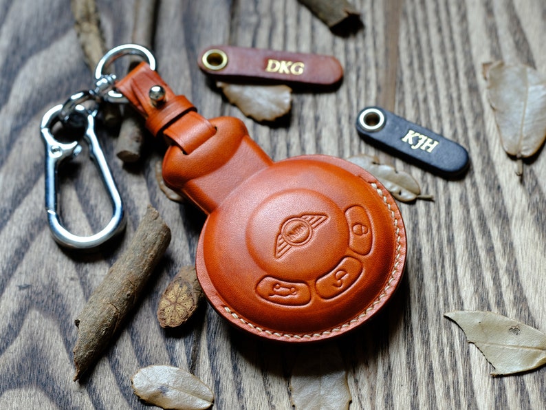 MINI Key Fob Cover, Leather Key Case For Mini Countryman| Clubman| Paceman| 3 Door| 5 Door... Gift for Mom, Personalized Name Card