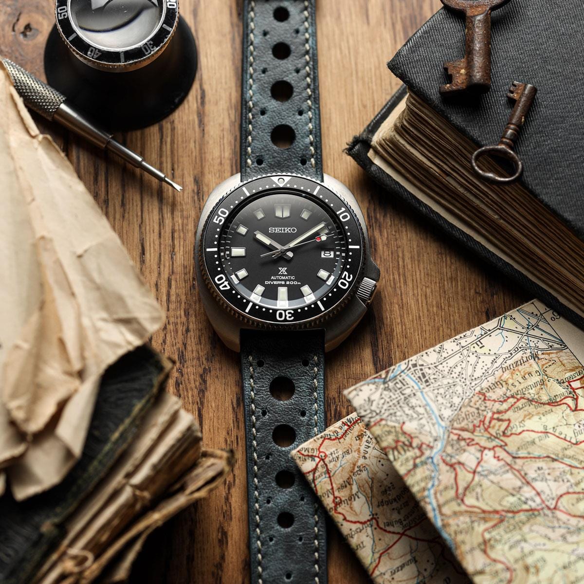 Bracelet en cuir patiné fait main par Boutsen Racing - Style Denim Bleu