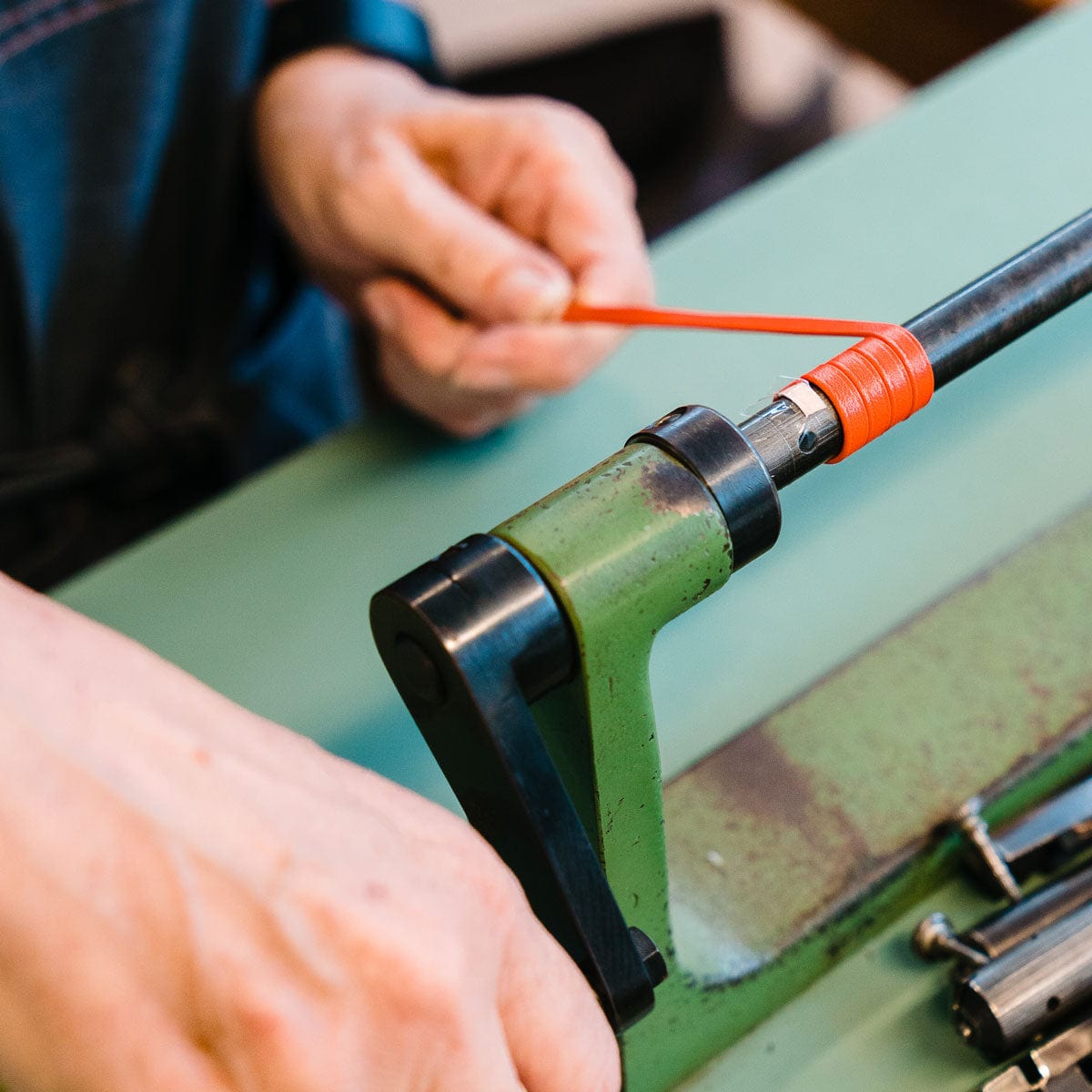 La Strap de Montre en Cuir de Cheval Flatte Handcrafted Leuven Cavallo - Noir